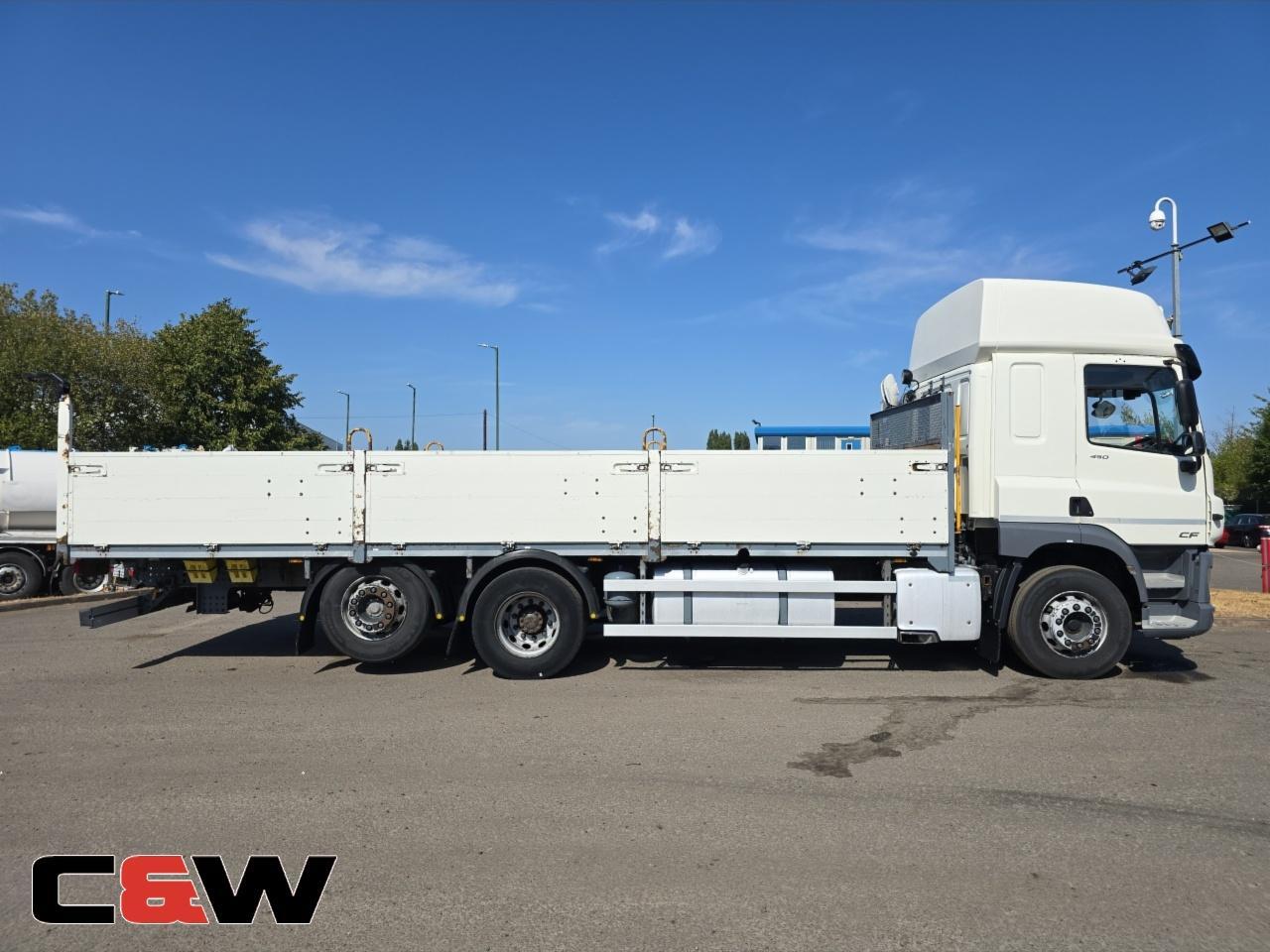 Vehicle image 8